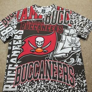 NFL Team Apparel Buccaneers Short Sleeve T-Shirt Mens -R